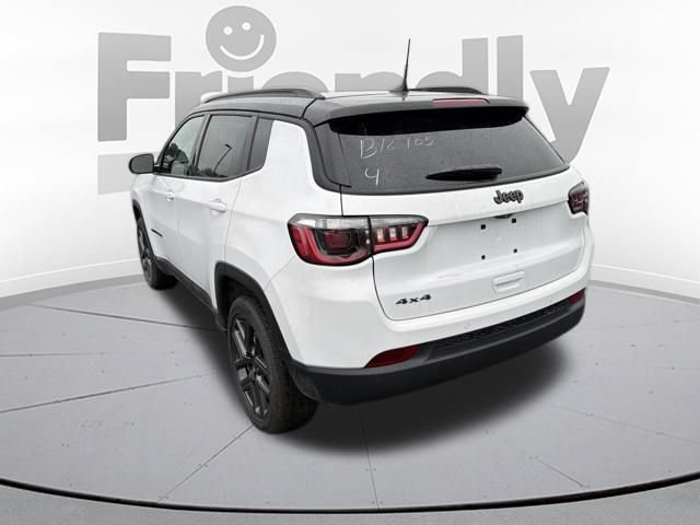 New 2026 Jeep Compass Limited w/ Sun, Sound & Navigation Group AWD/4WD image 5