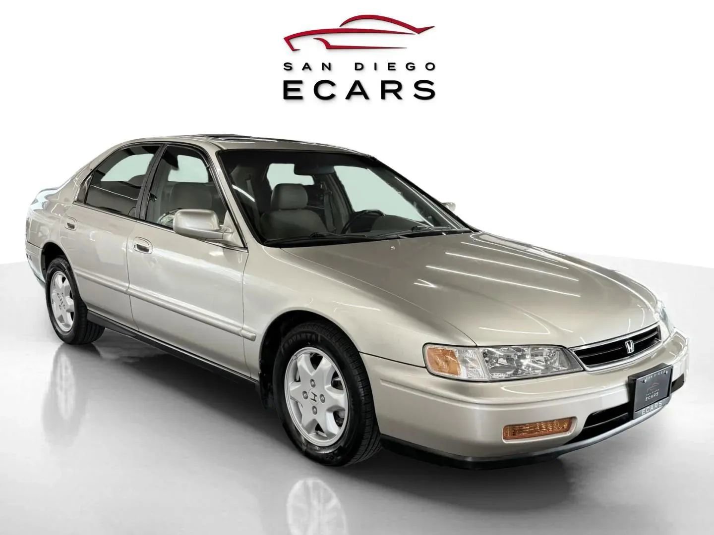 Used 1995 Honda Accord EX image 3