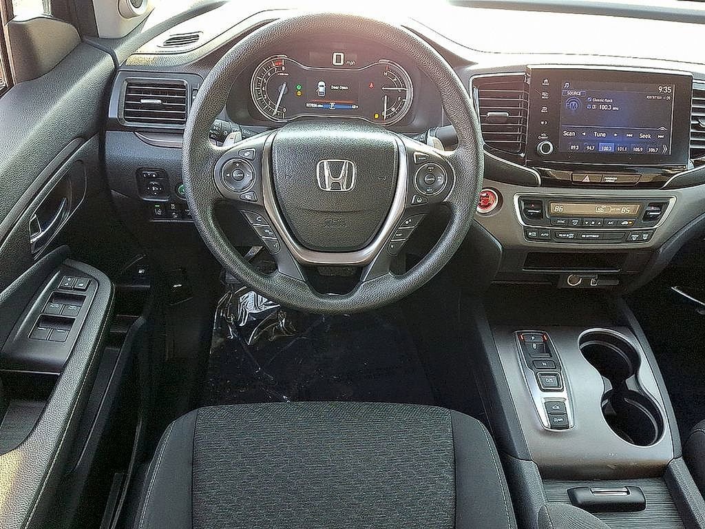 Used 2021 Honda Ridgeline Sport image 11