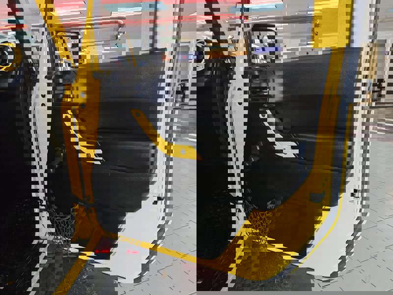 Used 2015 Jeep Wrangler Unlimited Sport w/ Connectivity Group image 7