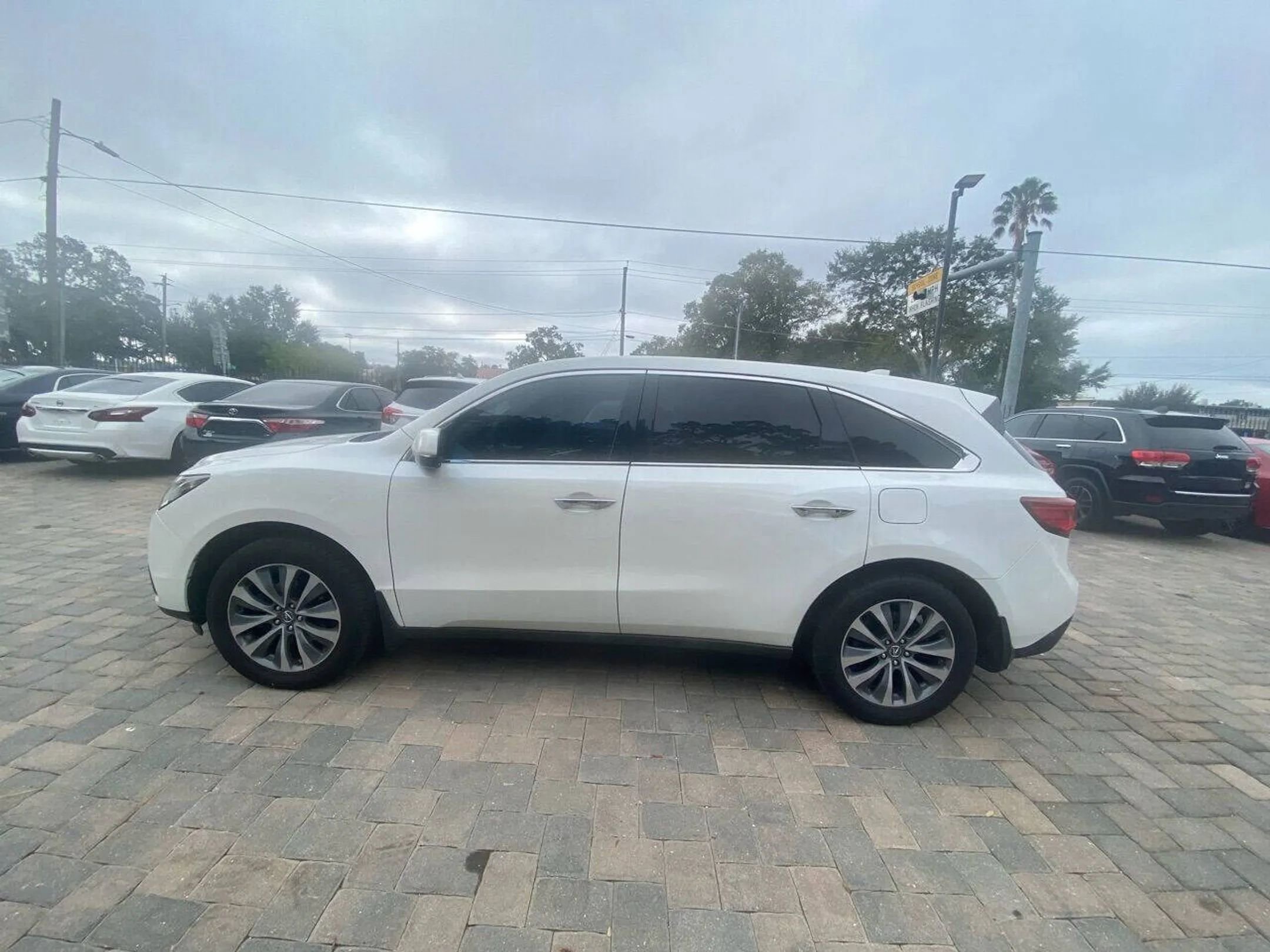 Used 2016 Acura MDX FWD w/ Technology Package image 15