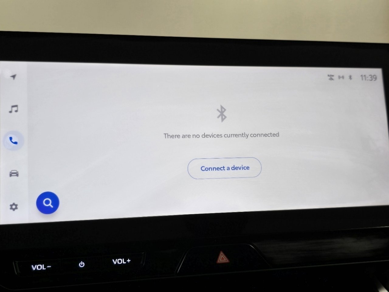 Certified 2024 Toyota Venza LE image 4