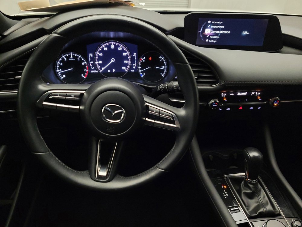 Used 2020 MAZDA MAZDA3 Hatchback w/ Preferred Package FWD image 22