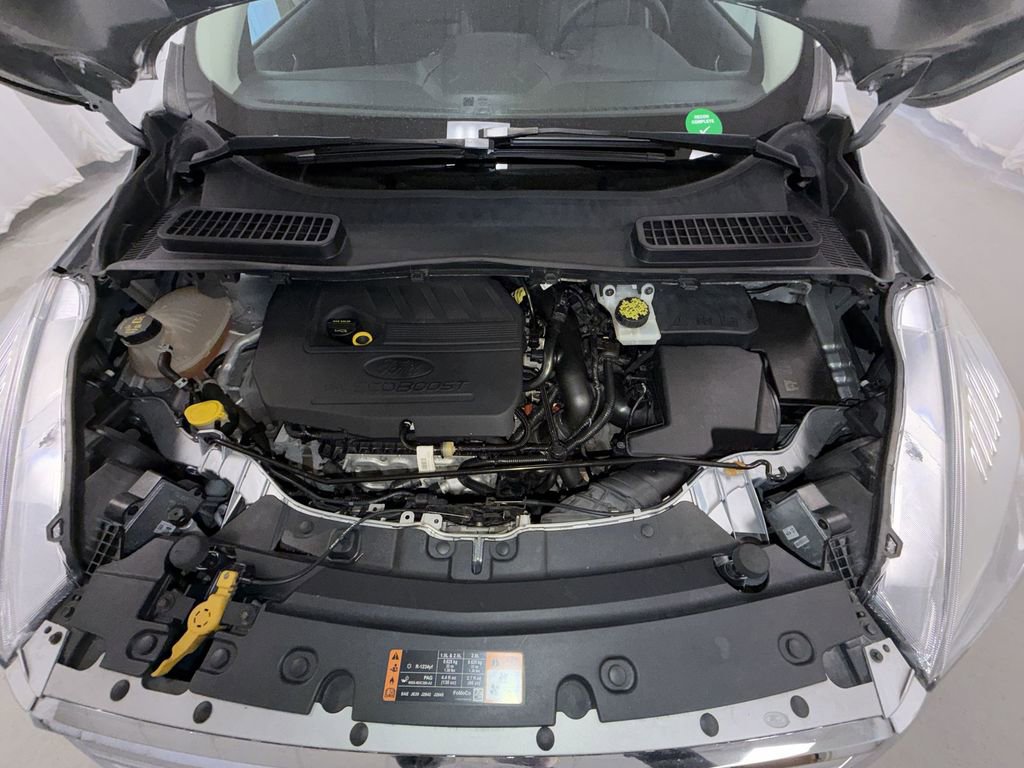 Used 2018 Ford Escape SEL image 17