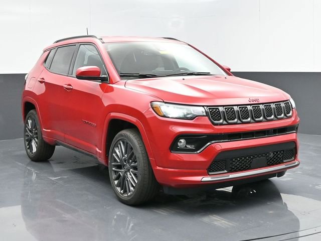 Used 2024 Jeep Compass Limited image 2