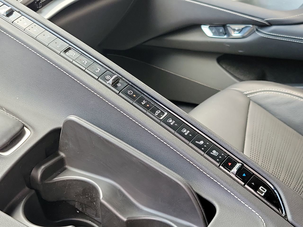 Used 2022 Chevrolet Corvette Stingray Preferred Conv w/ Z51 Performance Package image 22