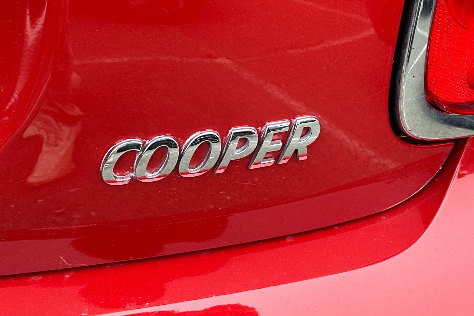 Used 2017 MINI Cooper 2-Door Hardtop FWD image 7