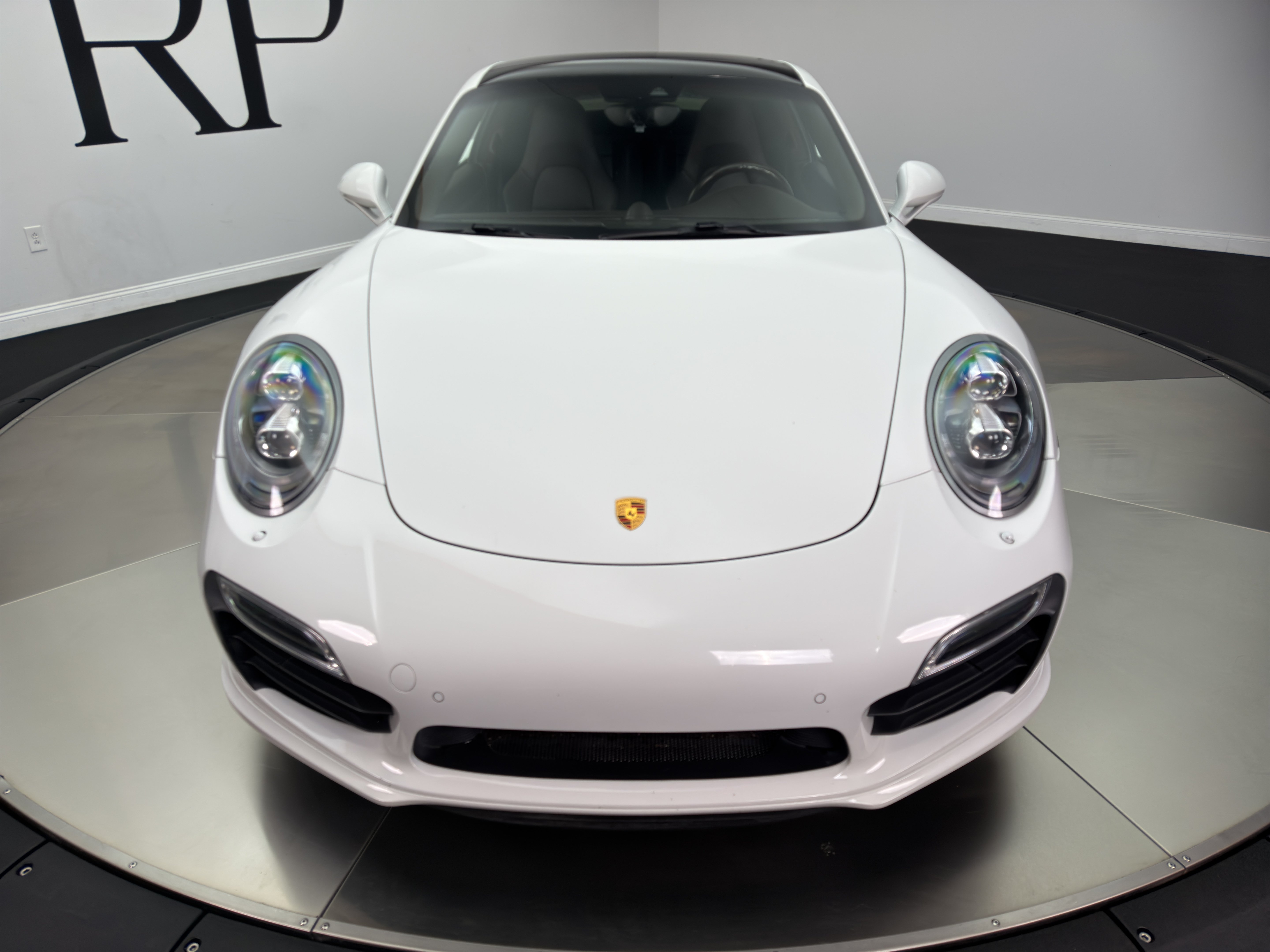 Used 2014 Porsche 911 Turbo S AWD/4WD image 9