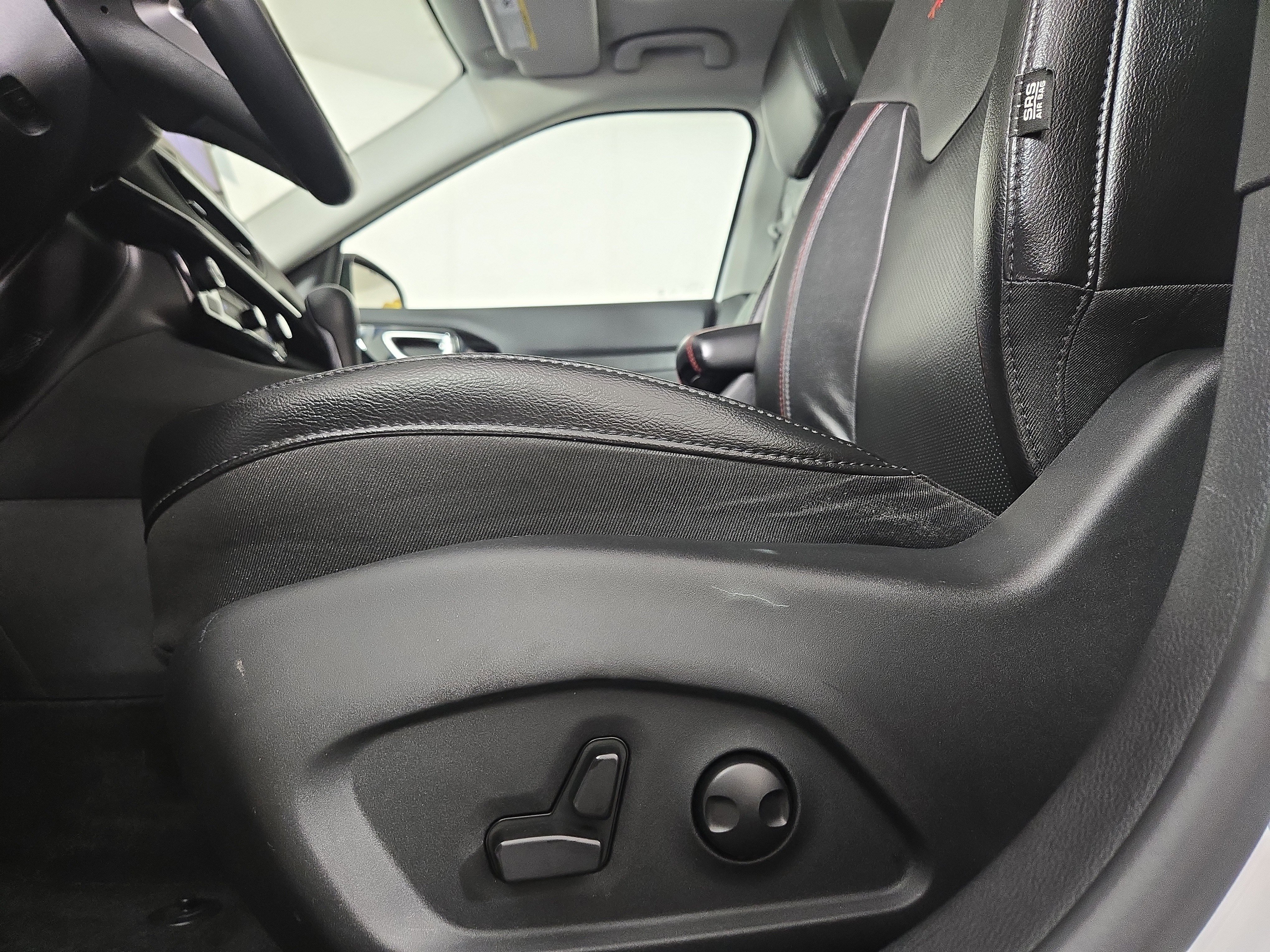 Used 2022 Jeep Compass Trailhawk w/ Trailhawk Elite Group image 31