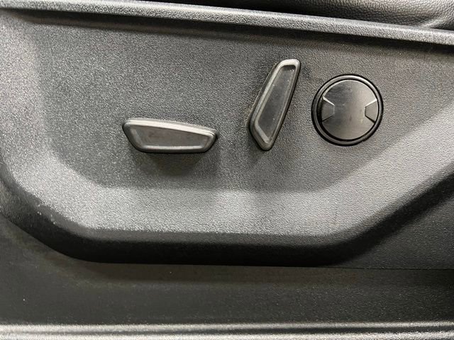 Used 2025 Ford F350 Lariat w/ Black Appearance Package image 21