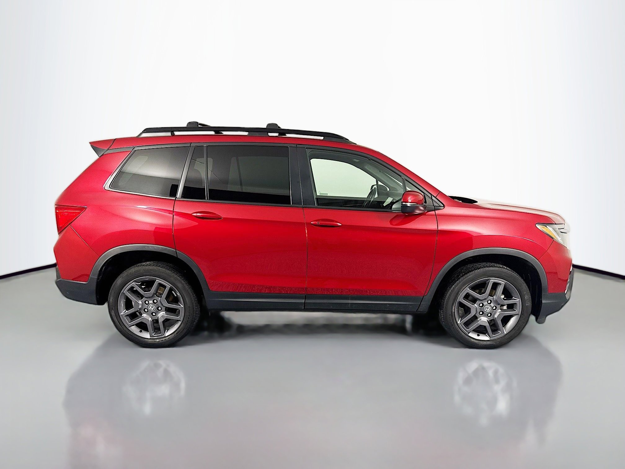 Certified 2023 Honda Passport EX-L image 4