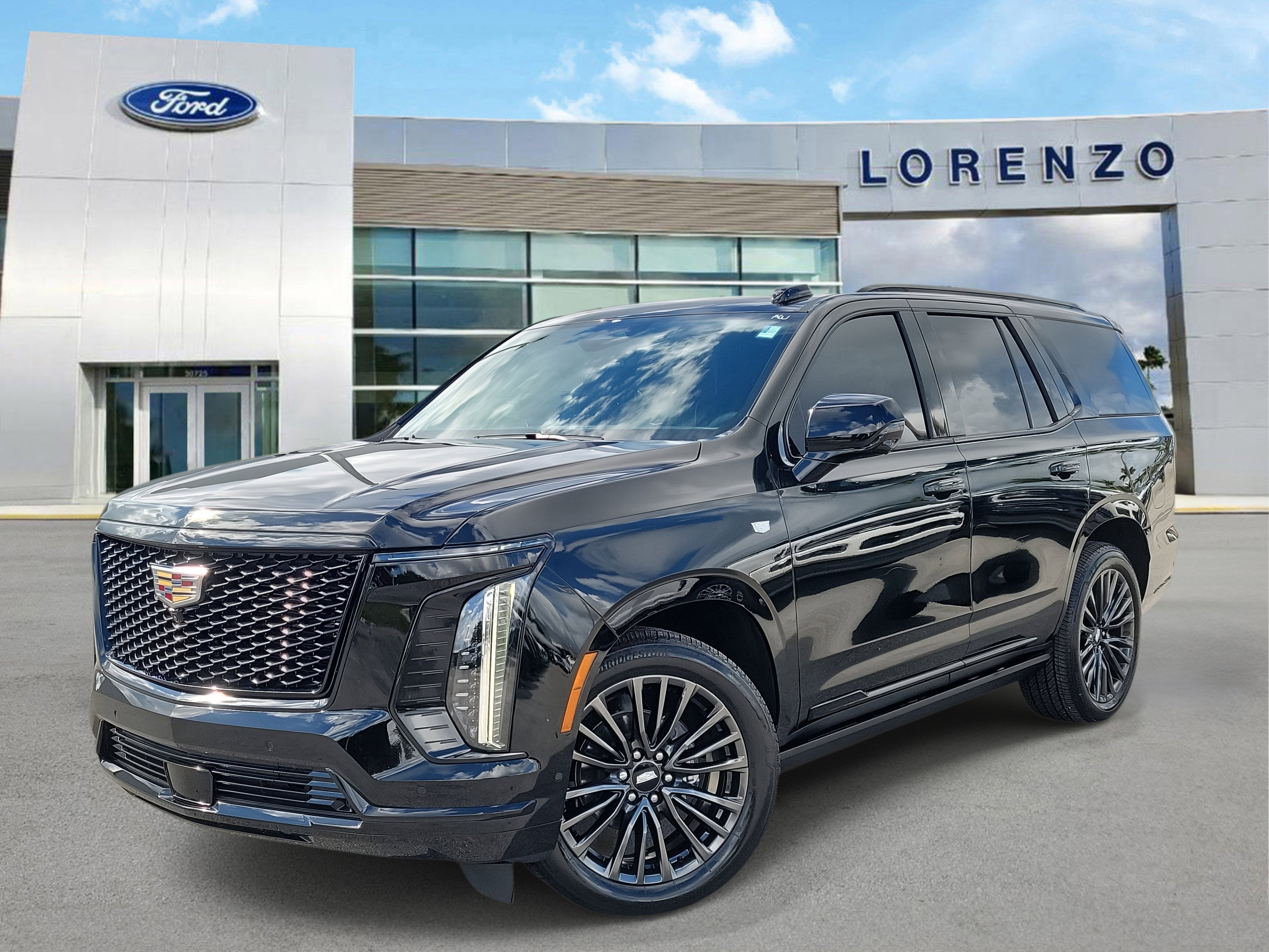 Used 2025 Cadillac Escalade Sport Platinum image 1