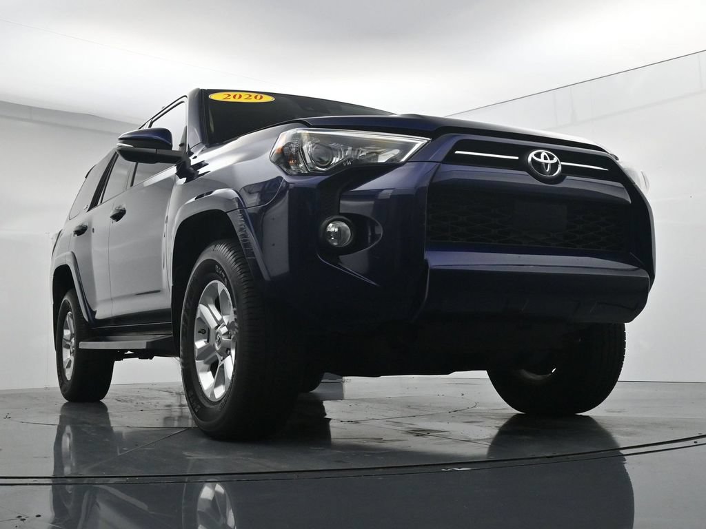 Used 2020 Toyota 4Runner SR5 Premium w/ Moonroof Package AWD/4WD image 33