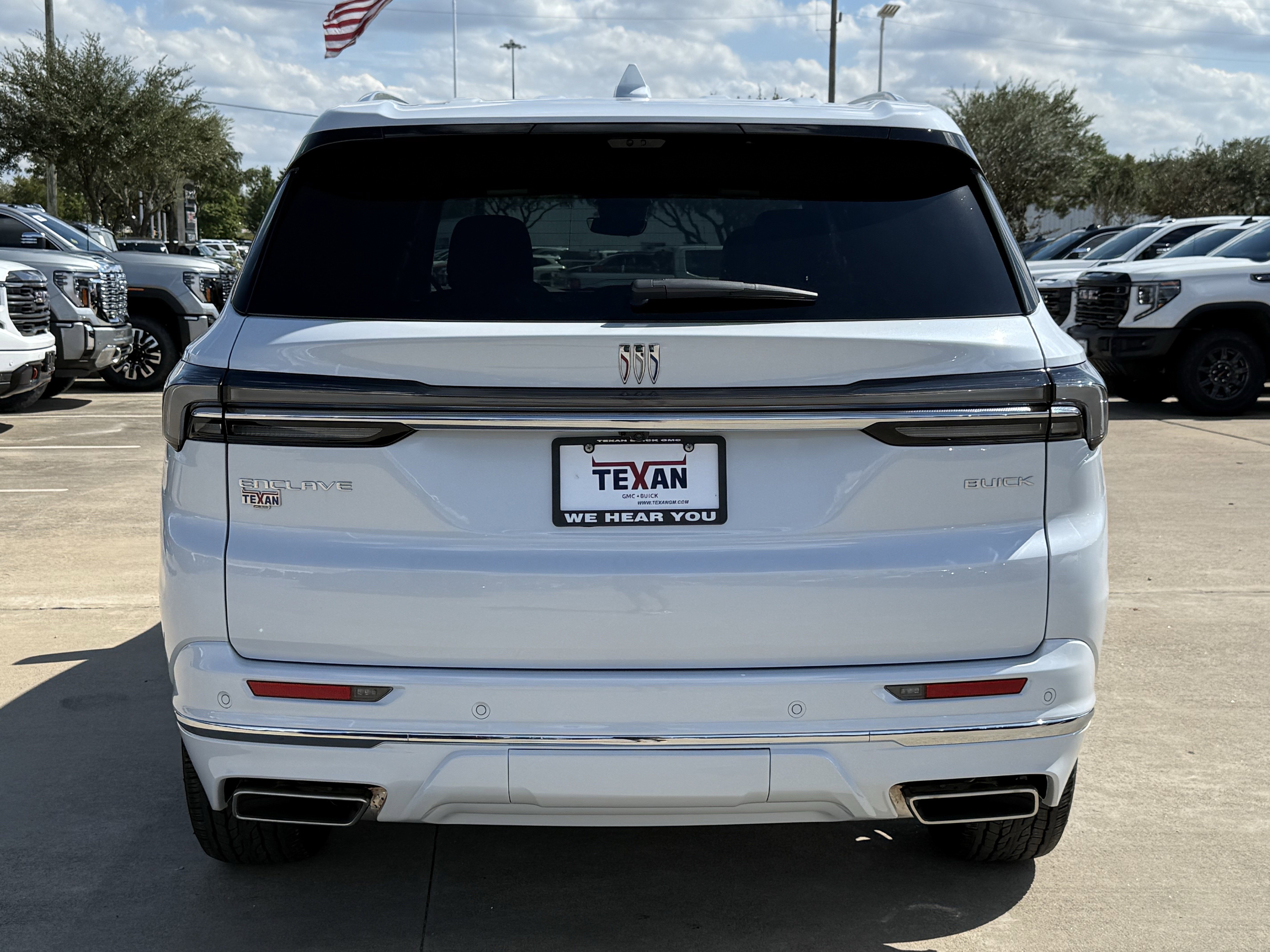 New 2026 Buick Enclave Avenir w/ Super Cruise Package FWD image 6