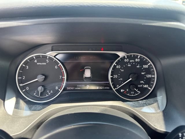 Used 2024 Nissan Rogue SV FWD image 15