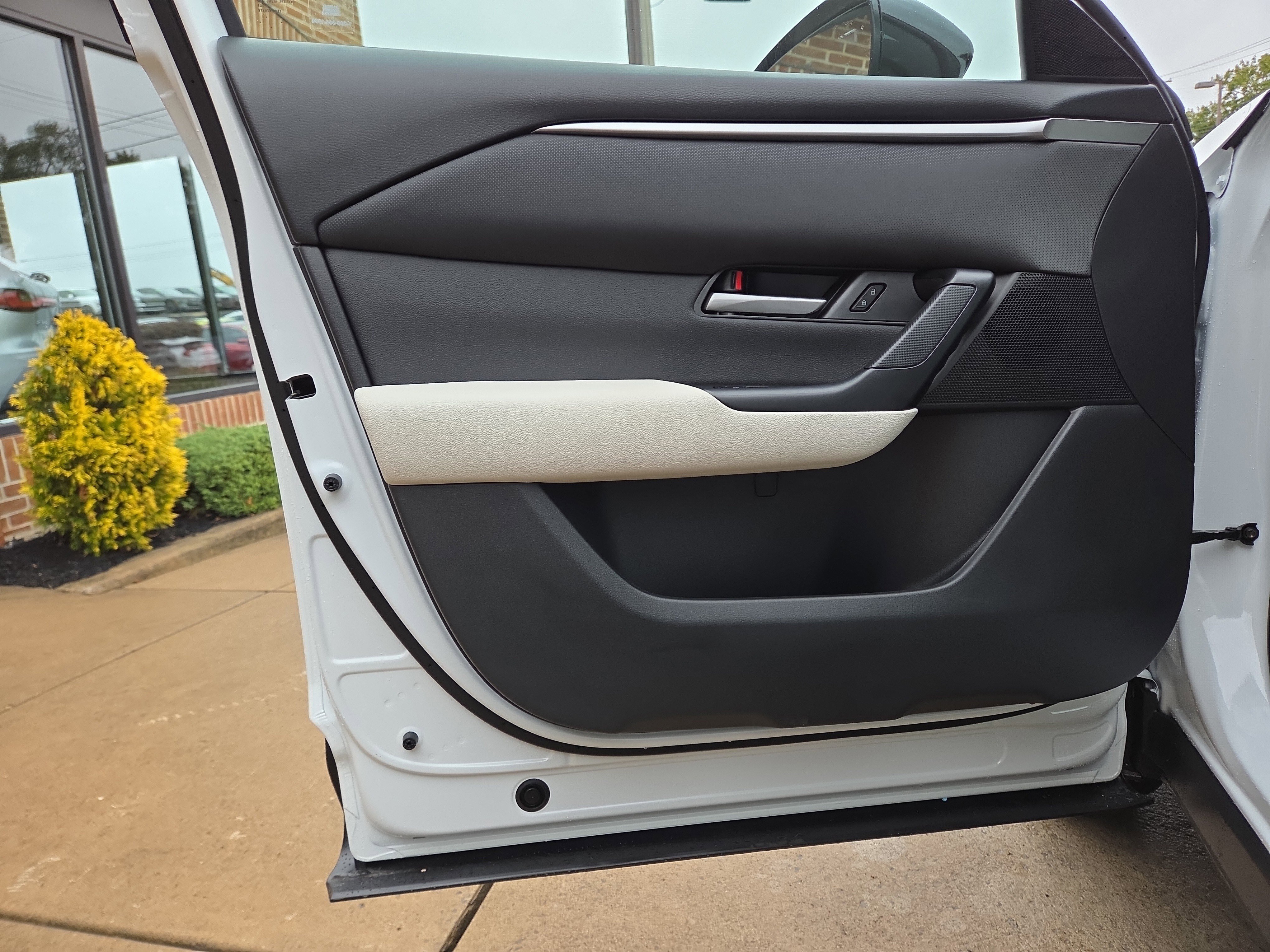 New 2026 MAZDA CX-50 AWD 2.5 S w/ Cargo Package image 15