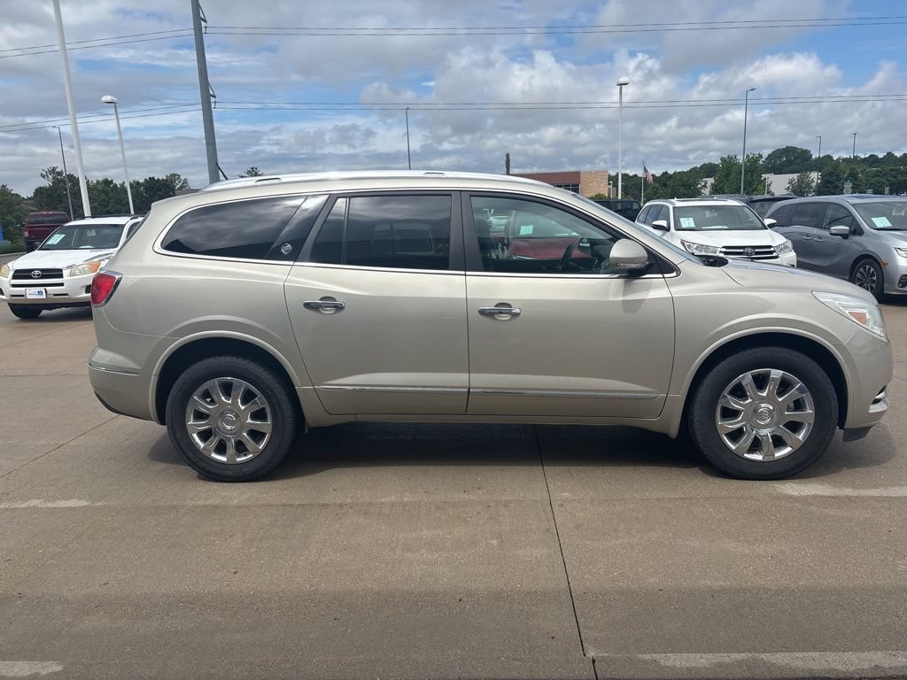 Used 2016 Buick Enclave Premium AWD/4WD image 4