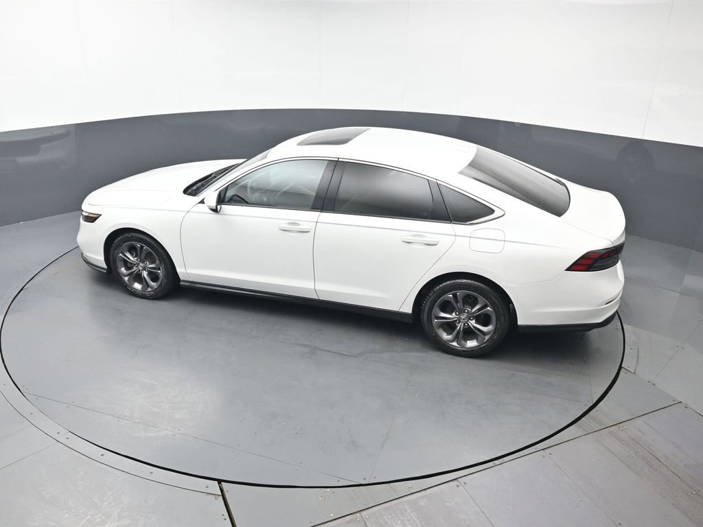 Certified 2023 Honda Accord EX image 36