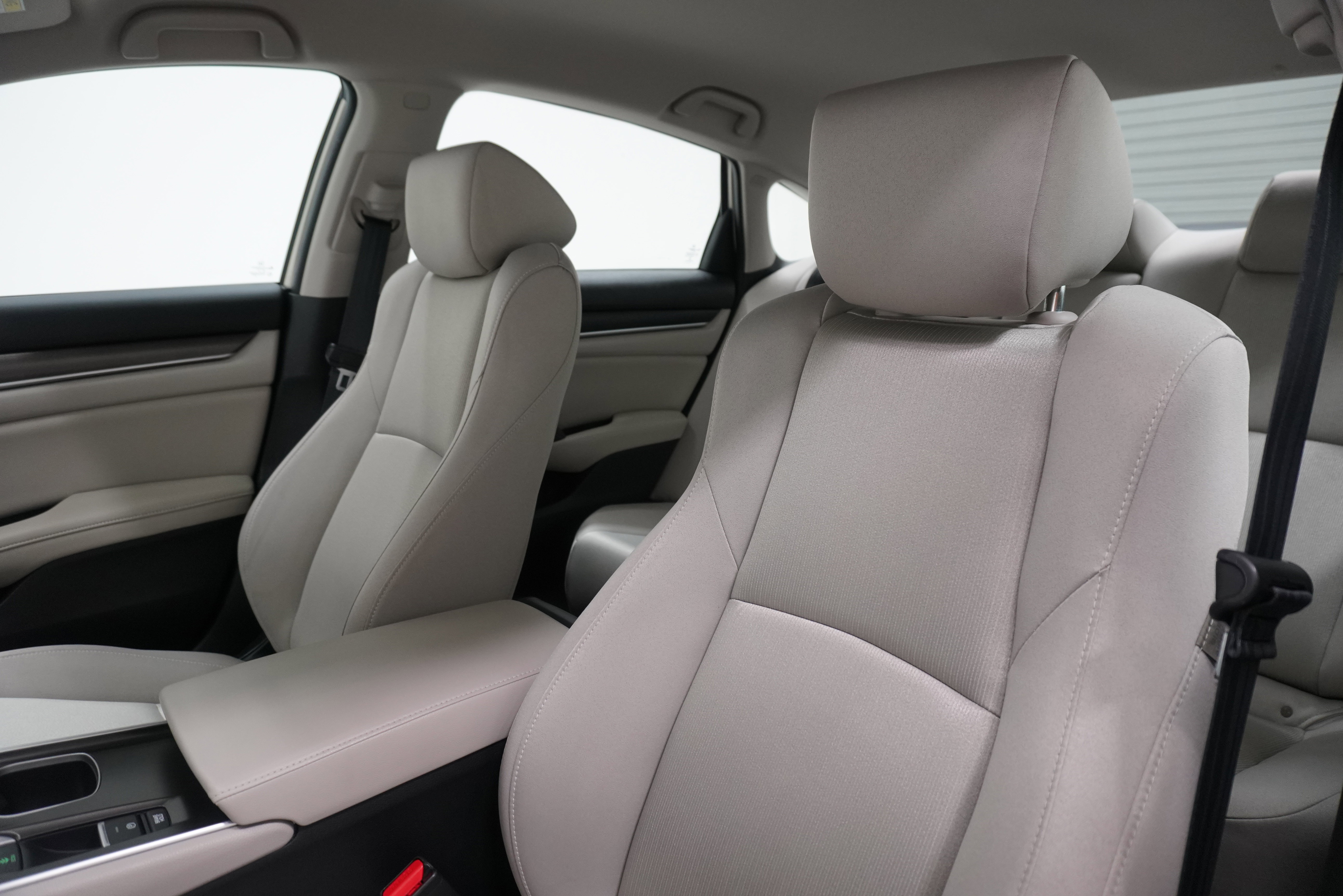 Used 2019 Honda Accord LX image 11