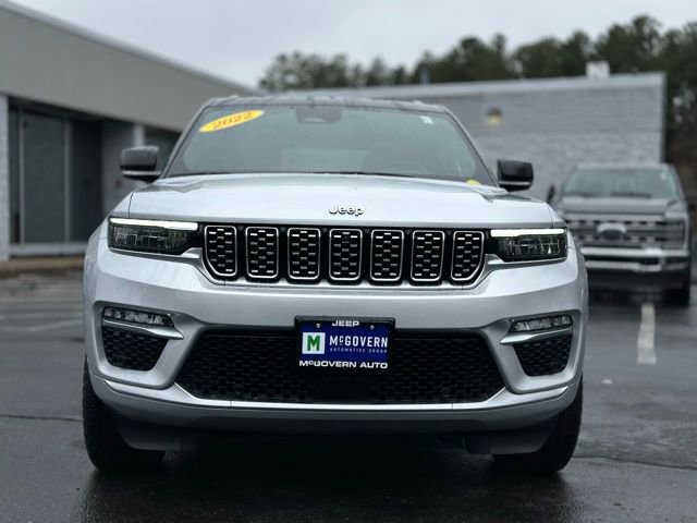 Used 2022 Jeep Grand Cherokee Summit w/ Luxury Tech Group V AWD/4WD image 11