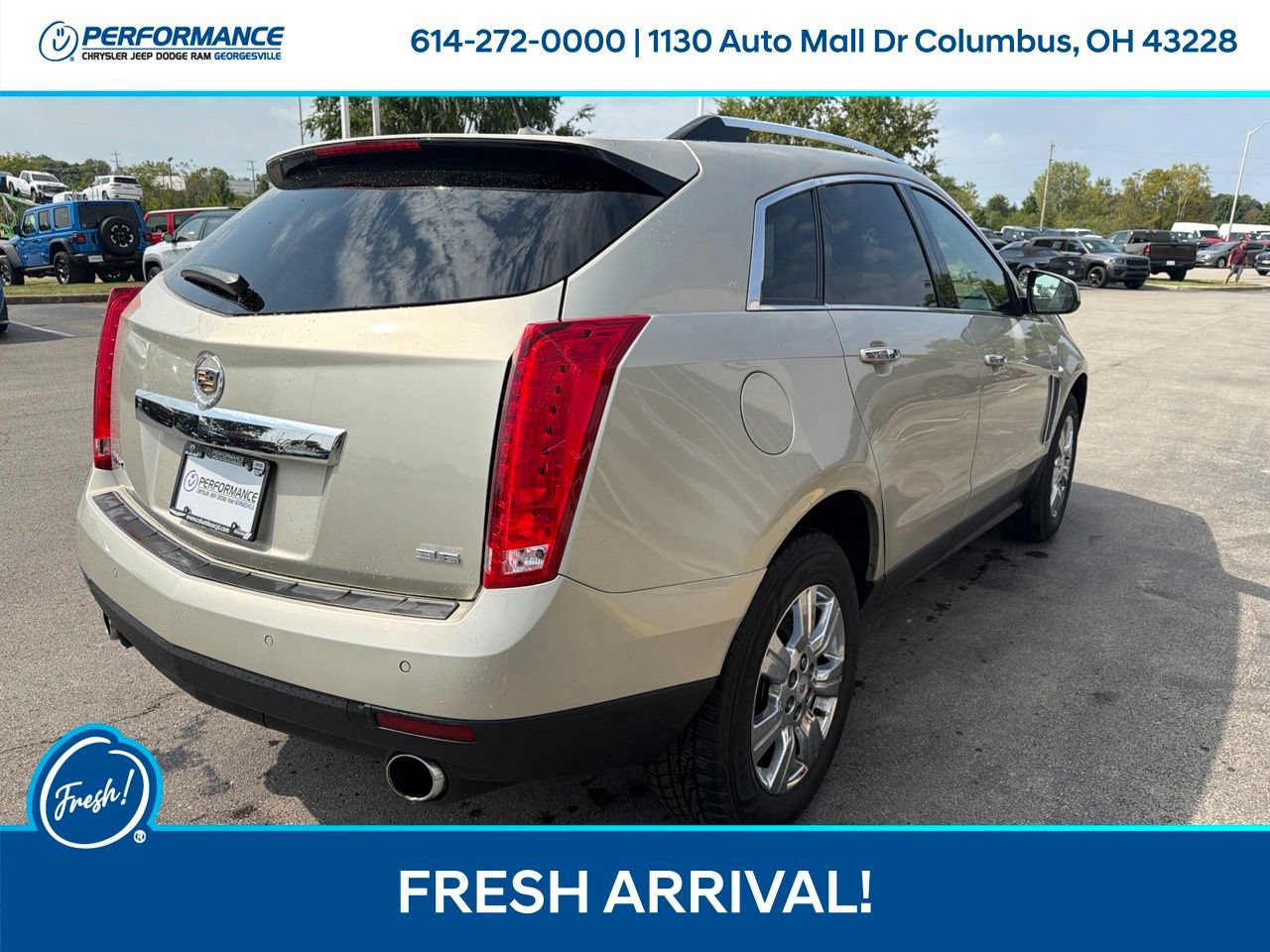 Used 2014 Cadillac SRX Luxury w/ Driver Awareness Package FWD image 9