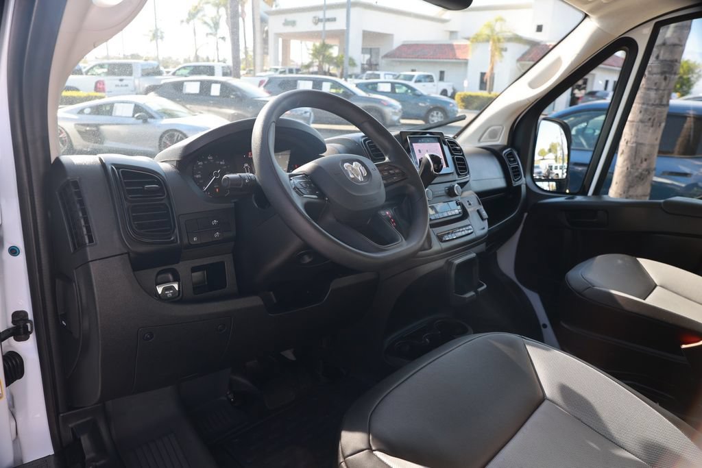 Used 2026 RAM ProMaster 2500 w/ Convenience Group FWD image 14