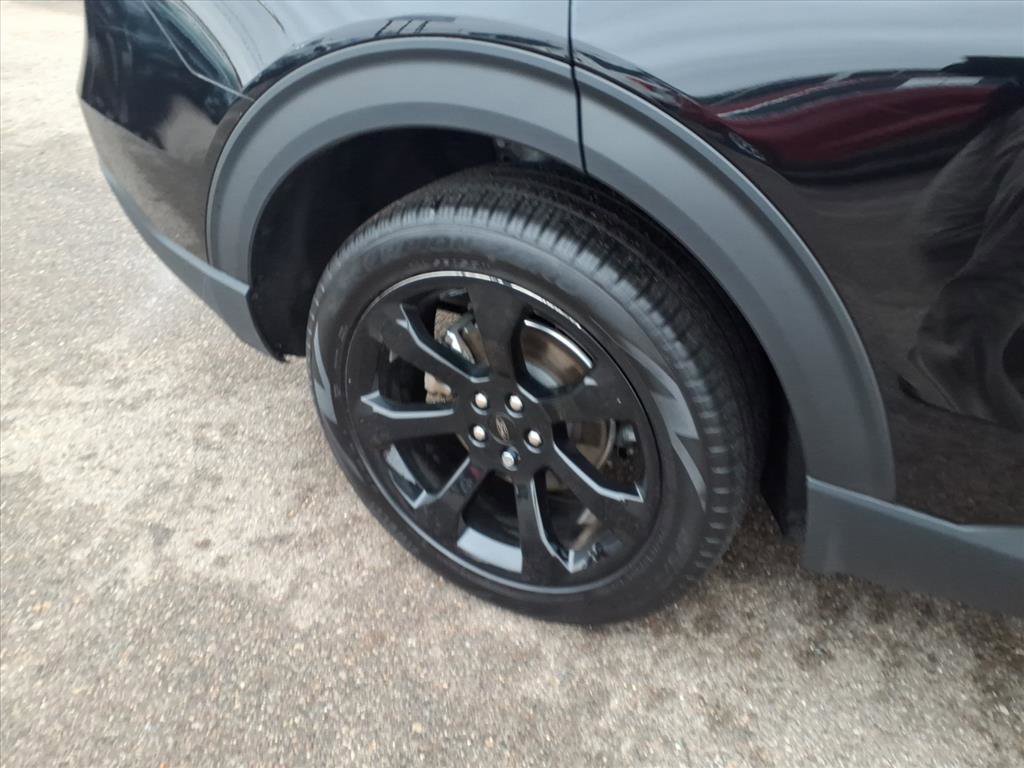 Certified 2023 Ford Explorer ST-Line image 5