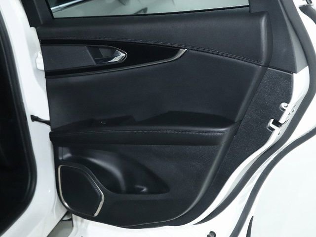 Certified 2023 Lincoln Nautilus AWD image 30