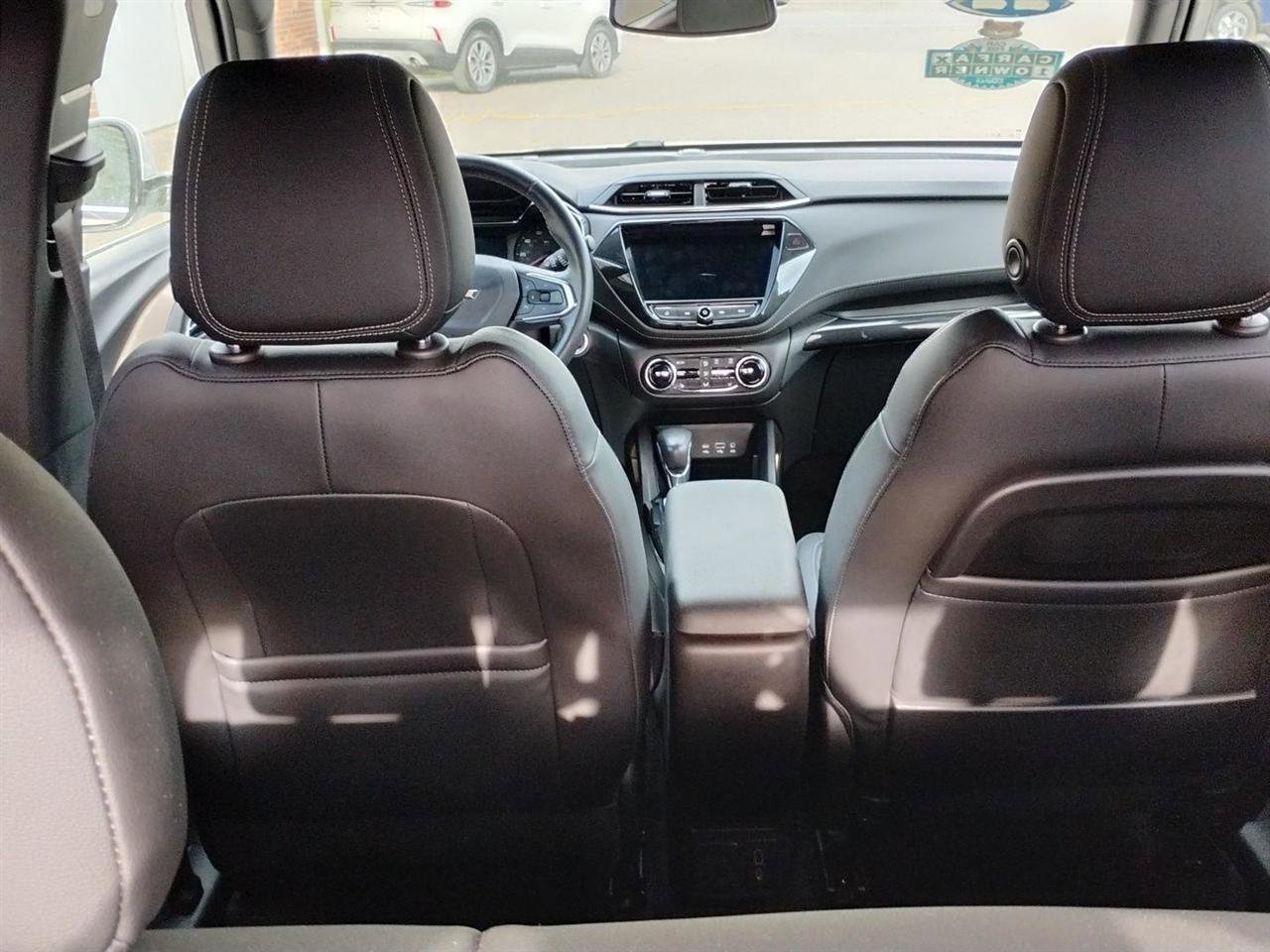 Used 2022 Chevrolet TrailBlazer ACTIV w/ Convenience Package FWD image 12