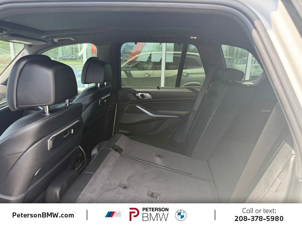 Used 2024 BMW X5 M60i AWD/4WD image 18