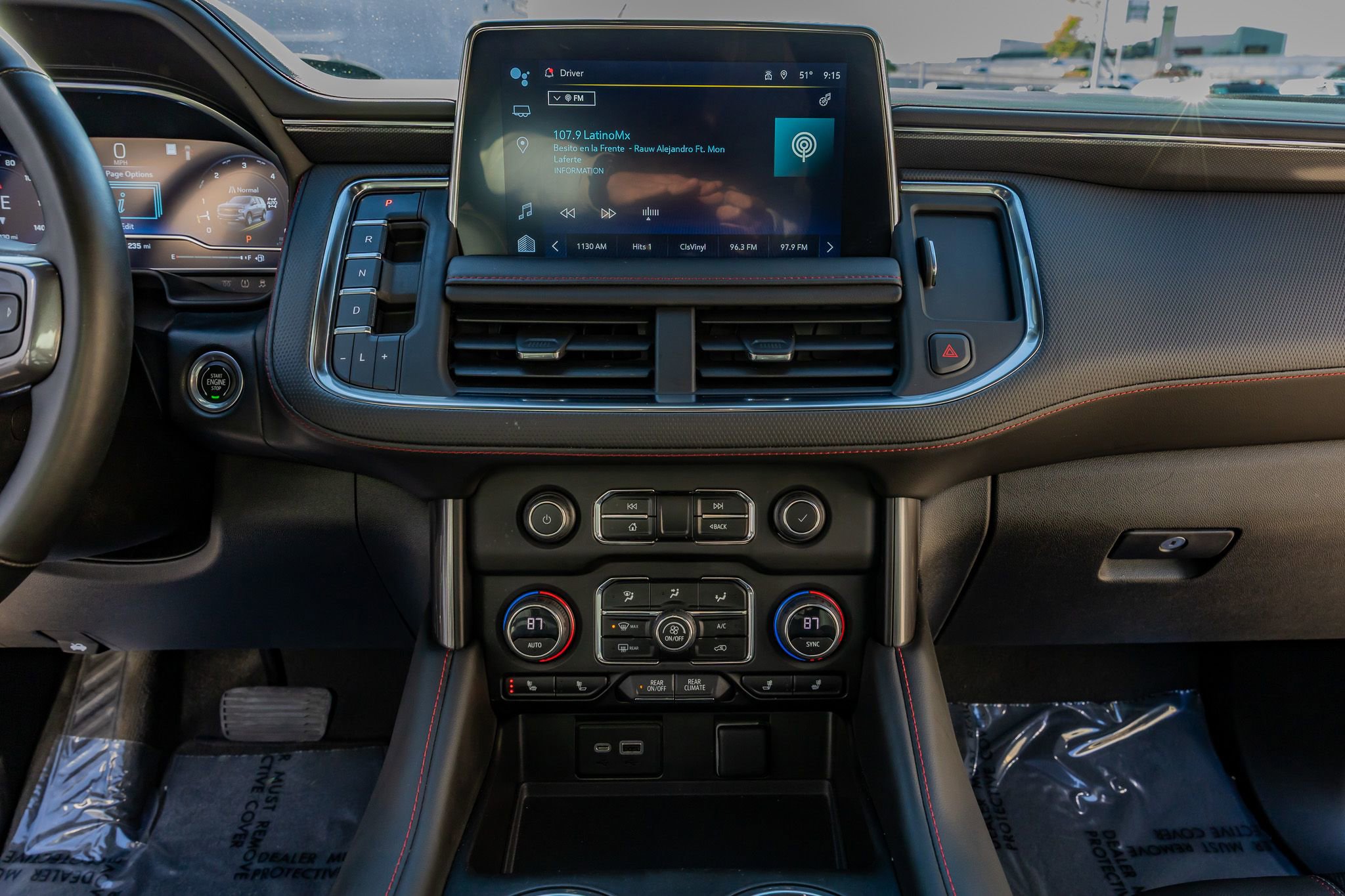 Used 2023 Chevrolet Suburban RST w/ Sport Performance Package image 23