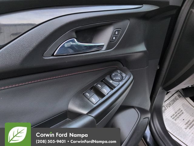Used 2021 Chevrolet TrailBlazer RS w/ Convenience Package AWD/4WD image 11