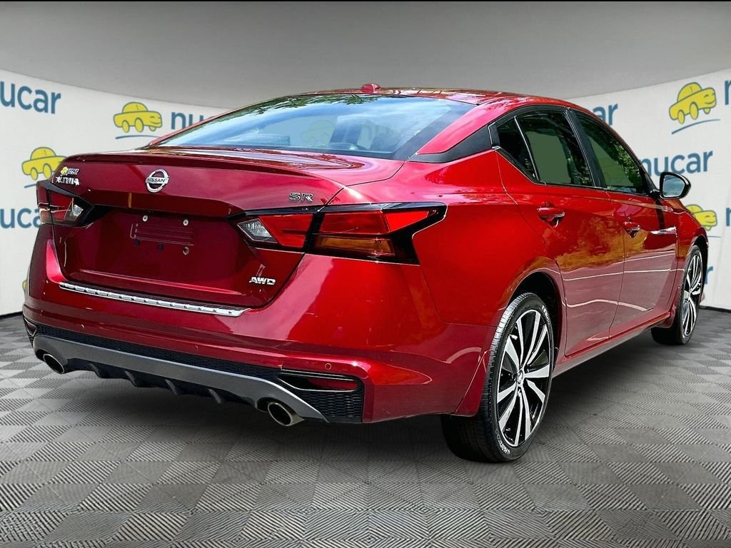 Used 2022 Nissan Altima 2.5 SR AWD/4WD image 7