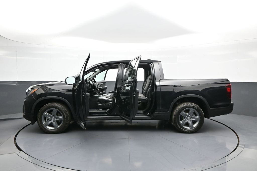 Certified 2023 Honda Ridgeline RTL image 42