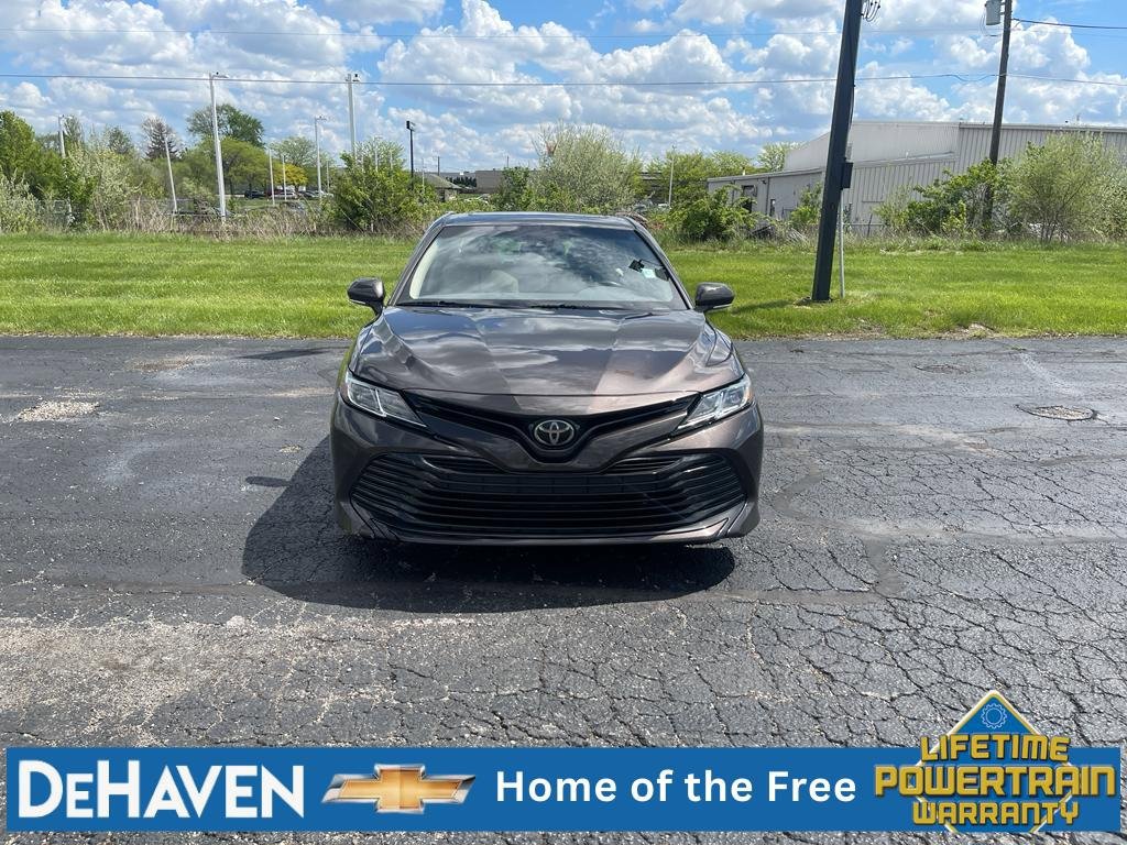 Used 2019 Toyota Camry LE w/ Convenience Package FWD image 9