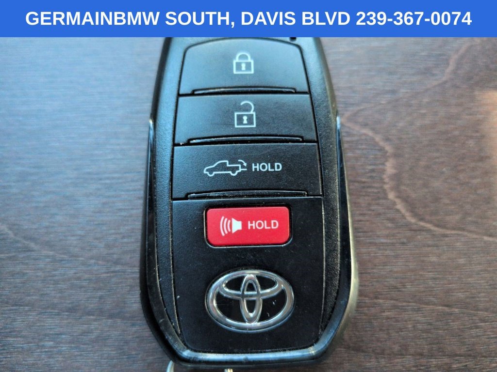 Used 2022 Toyota Tundra Capstone AWD/4WD image 33