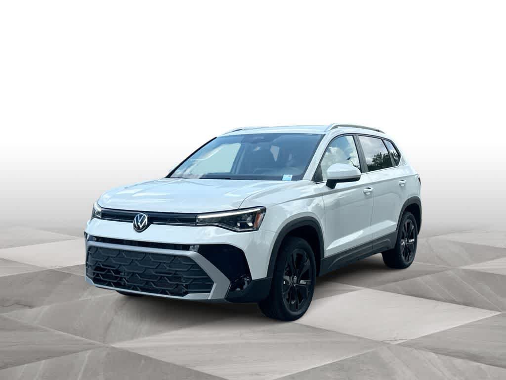 New 2026 Volkswagen Taos SE FWD image 4