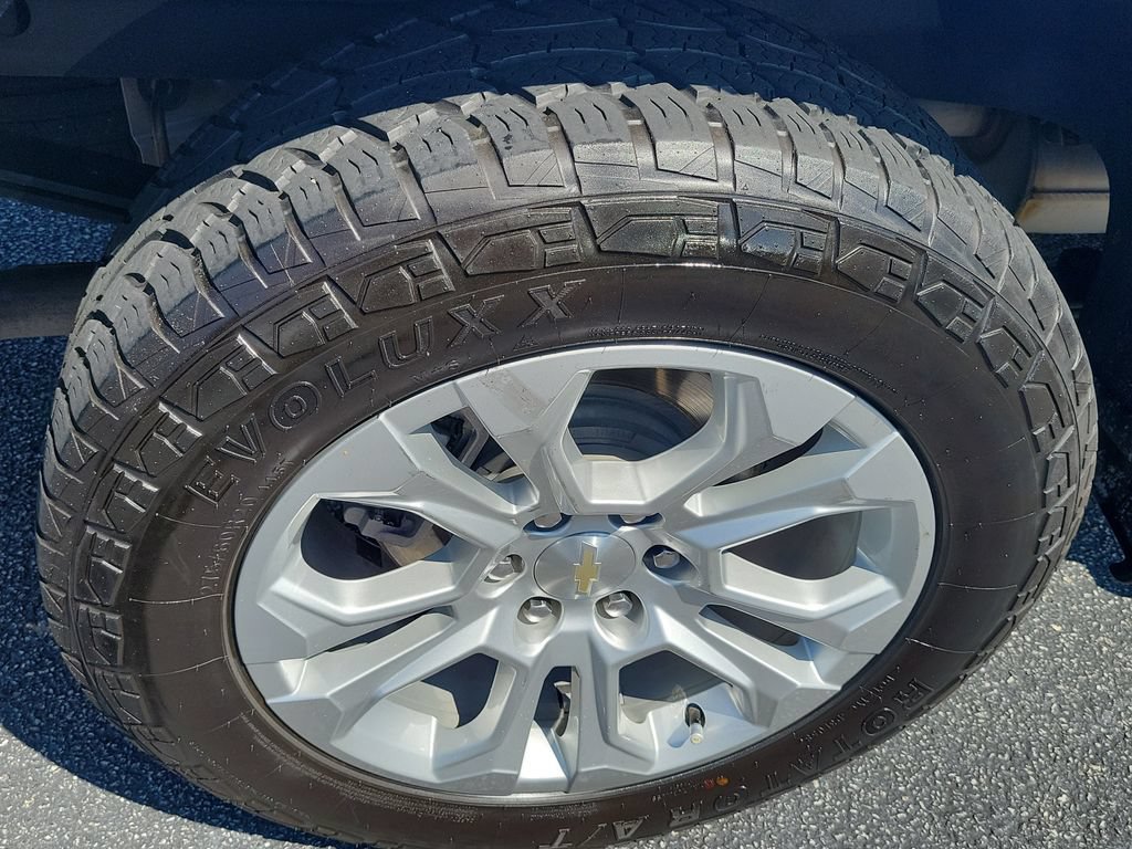 Used 2023 Chevrolet Silverado 1500 LTZ w/ Technology Package RWD image 7