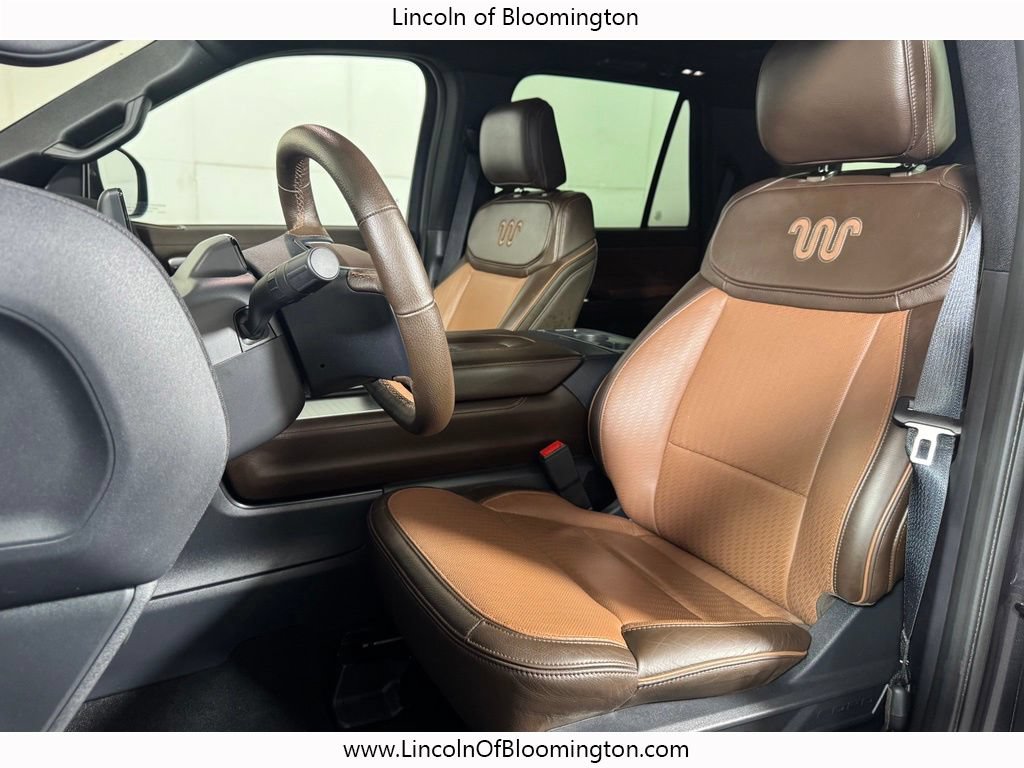 Used 2025 Ford Expedition King Ranch AWD/4WD image 17