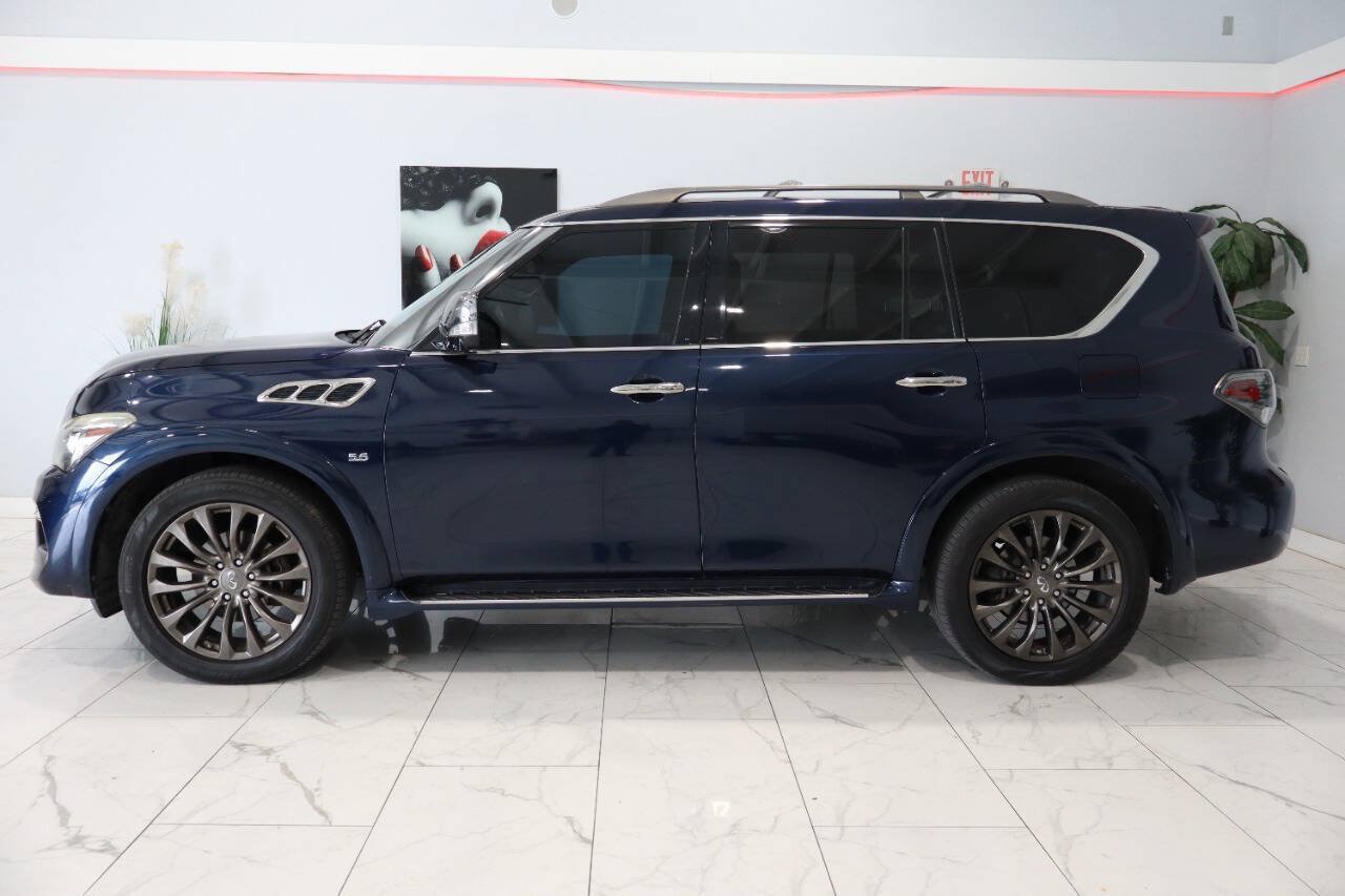 Used 2017 INFINITI QX80 Limited AWD/4WD image 7