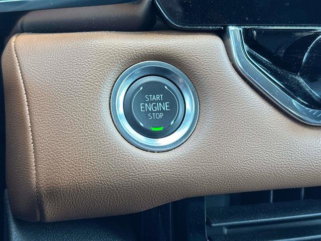 Used 2024 GMC Canyon AT4 w/ AT4 Premium Package AWD/4WD image 28
