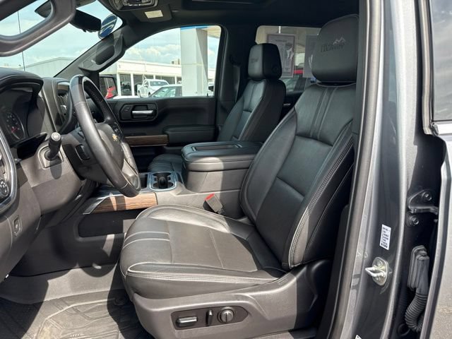 Used 2021 Chevrolet Silverado 1500 High Country w/ Technology Package AWD/4WD image 11
