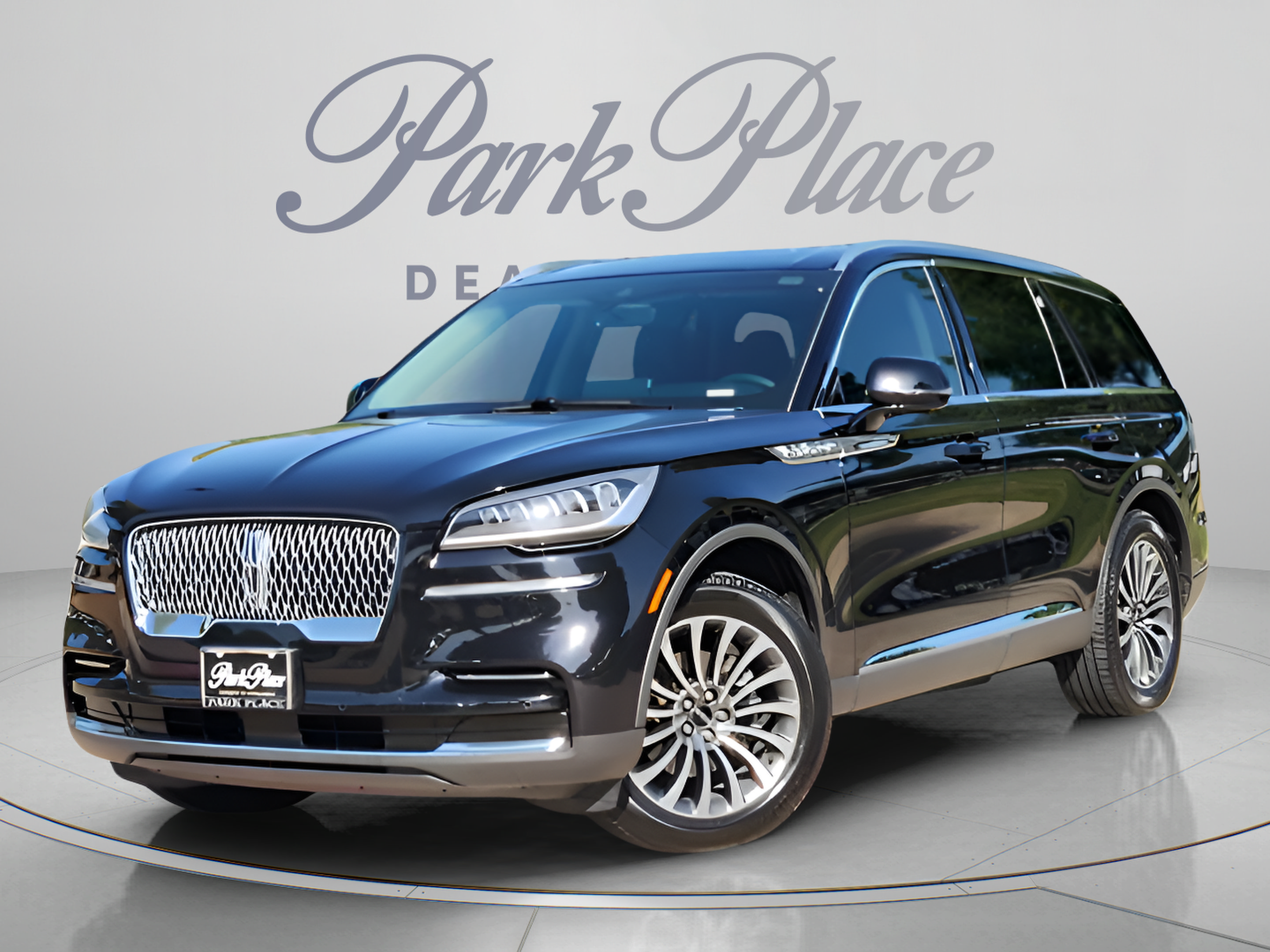 Used 2022 Lincoln Aviator Reserve w/ Elements Package Plus RWD image 1