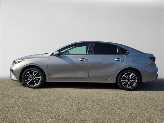 Used 2024 Kia Forte LXS FWD image 6