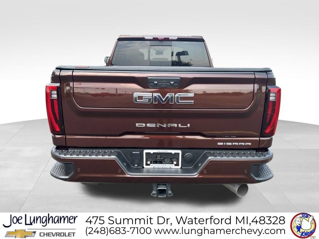 Used 2024 GMC Sierra 3500 Denali Ultimate AWD/4WD image 4