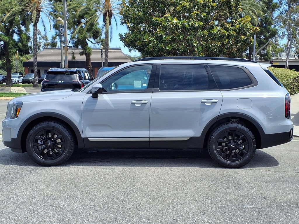 Certified 2023 Kia Telluride SX Prestige X-Pro AWD/4WD image 3