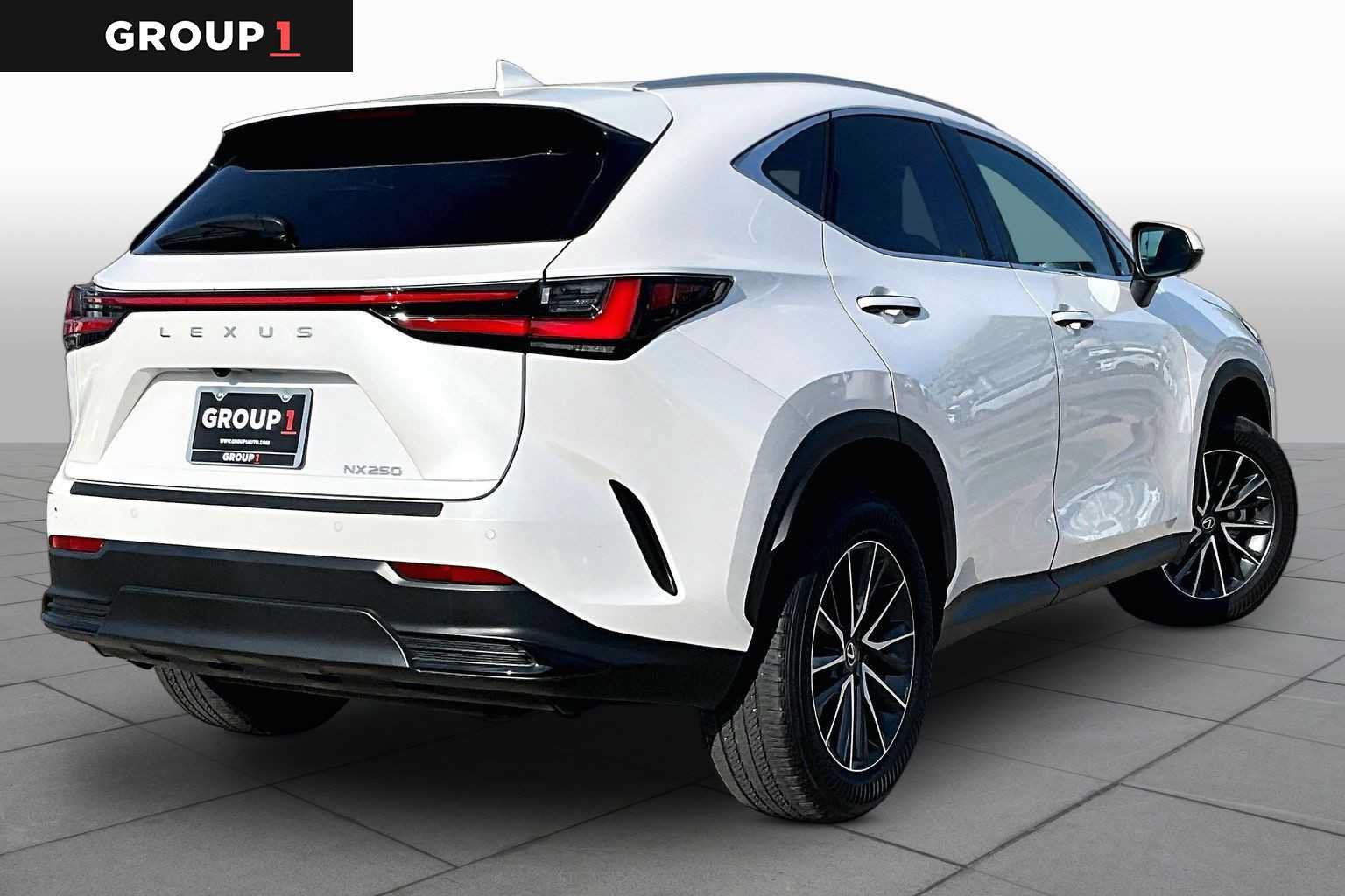 Used 2025 Lexus NX 250 FWD w/ Premium Package image 11