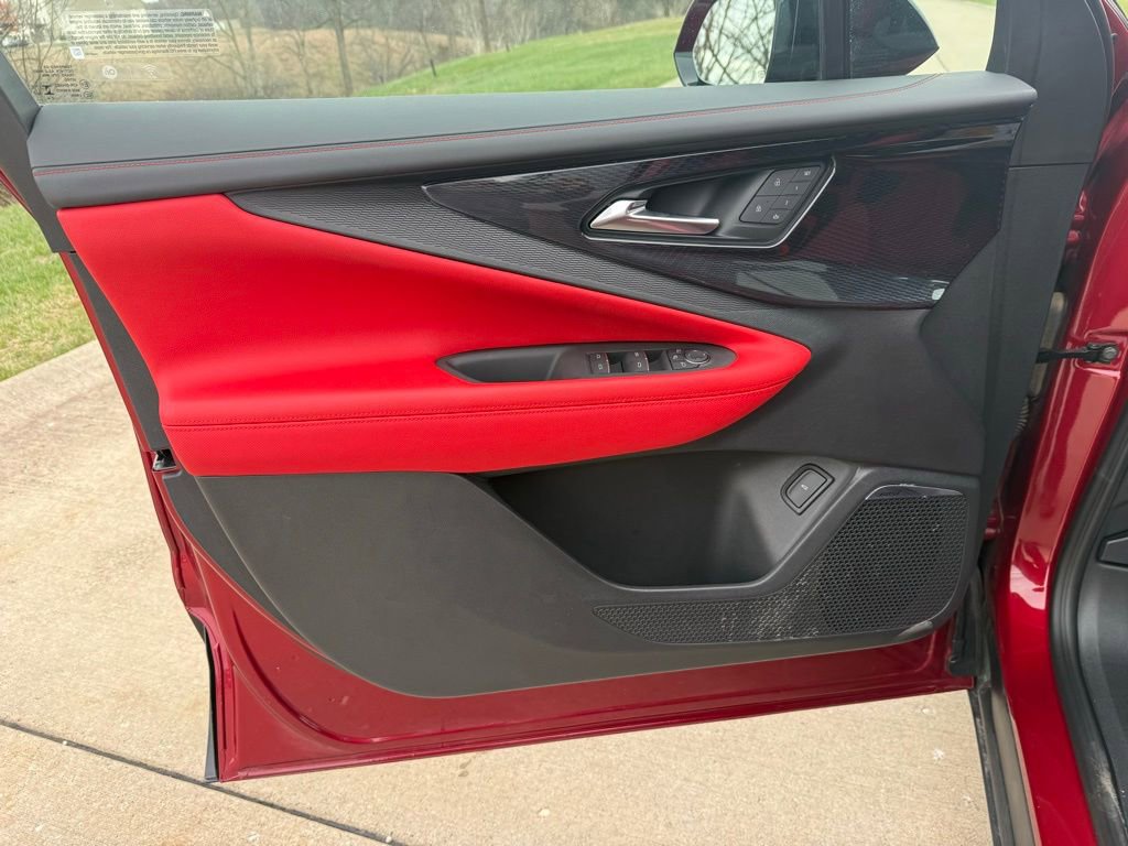 Used 2024 Chevrolet Blazer EV RS image 25