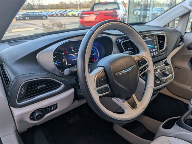 Used 2019 Chrysler Pacifica Limited w/ Advanced Safetytec Group image 10