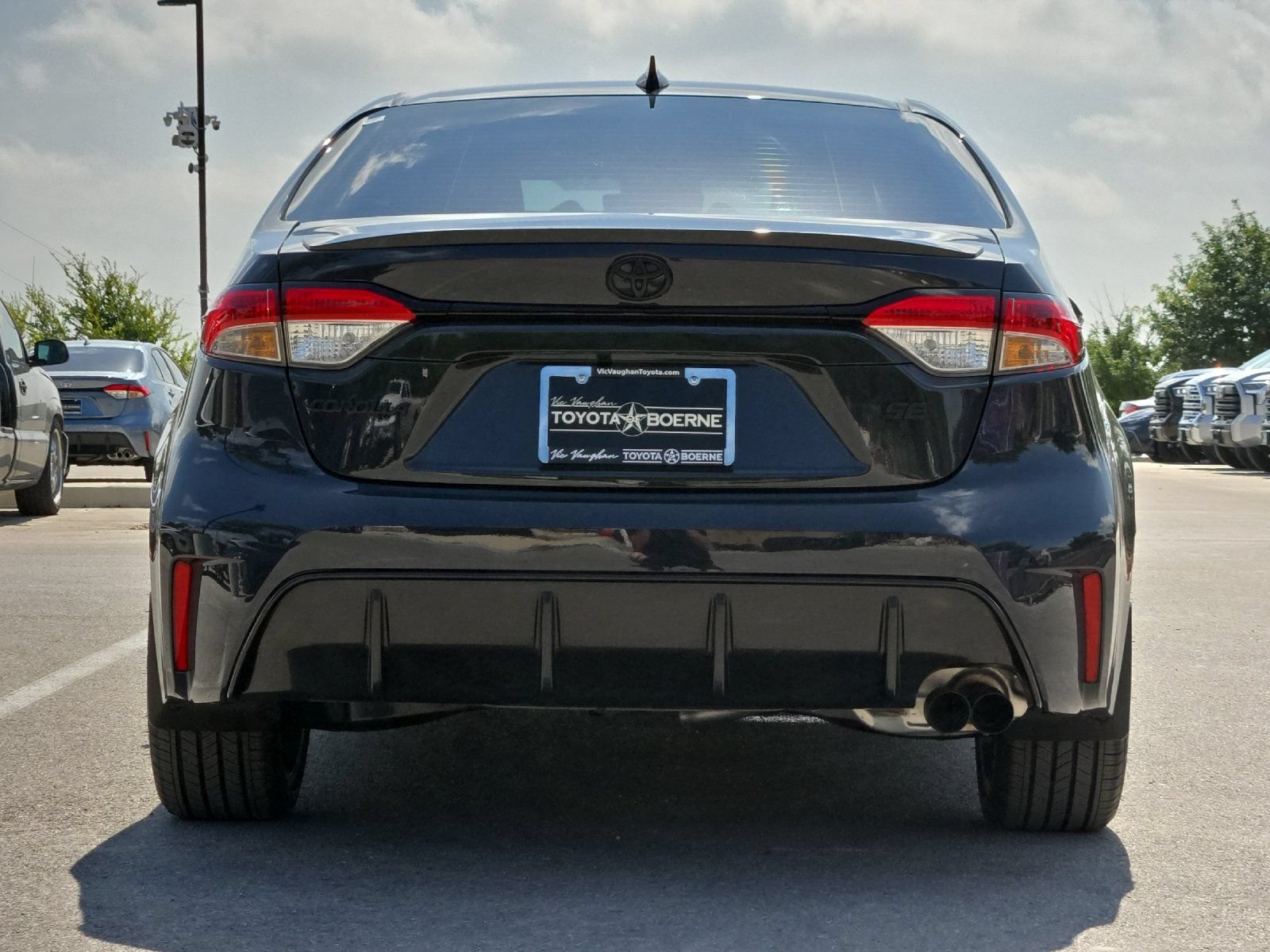 Certified 2026 Toyota Corolla SE FWD image 4